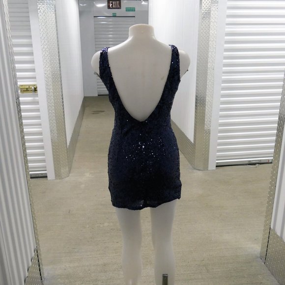 Tobi Blue Sequin Bodycon Mini Dress sz M - Picture 11 of 12